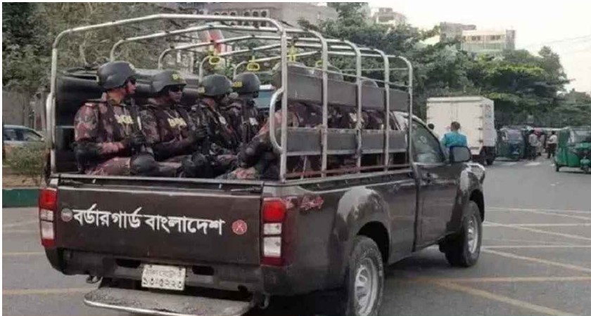 ঈদযাত্রা নির্বিঘ্নে রাজধানীর তিন গুরুত্বপূর্ণ পয়েন্টে বিজিবি মোতায়ন ঈদযাত্রা নির্বিঘ্নে রাজধানীর তিন গুরুত্বপূর্ণ পয়েন্টে বিজিবি মোতায়ন