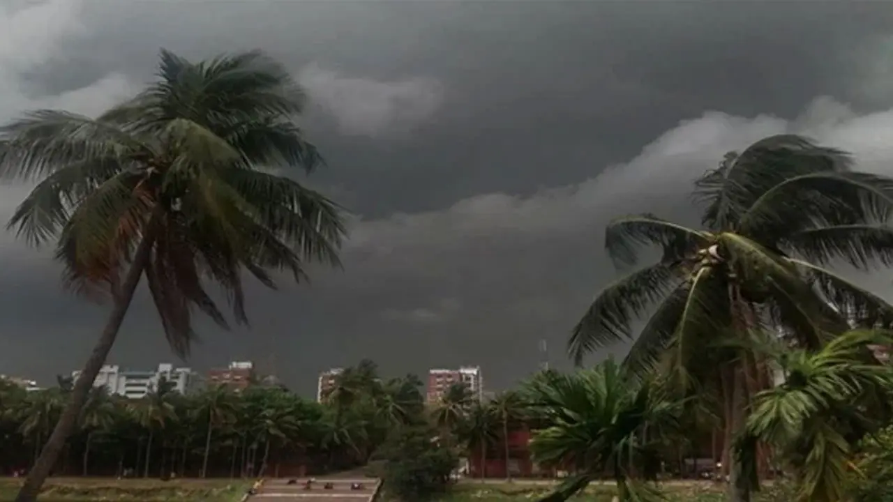 ৯ জেলায় ঝড়-বৃষ্টির পূর্বাভাস, নদীবন্দরে ১ নম্বর সতর্ক সংকেত ৯ জেলায় ঝড়-বৃষ্টির পূর্বাভাস, নদীবন্দরে ১ নম্বর সতর্ক সংকেত
